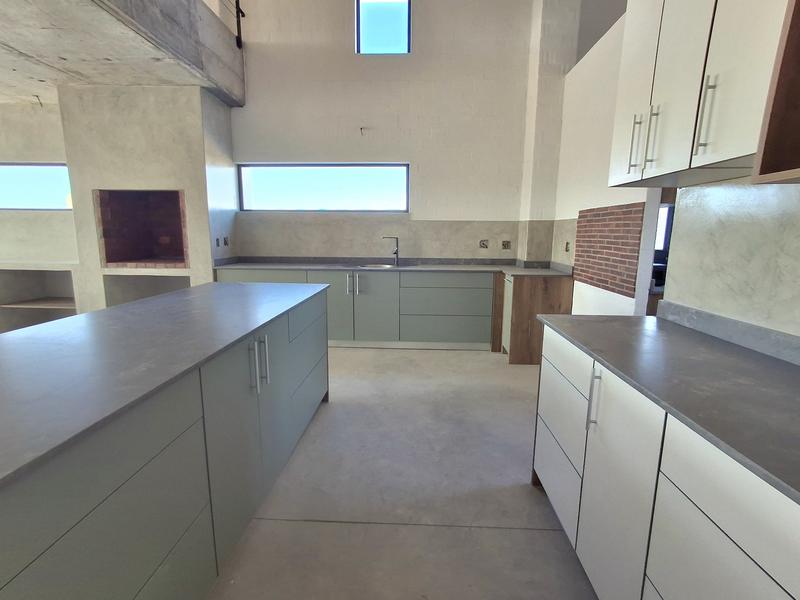 2 Bedroom Property for Sale in Britannia Bay Western Cape